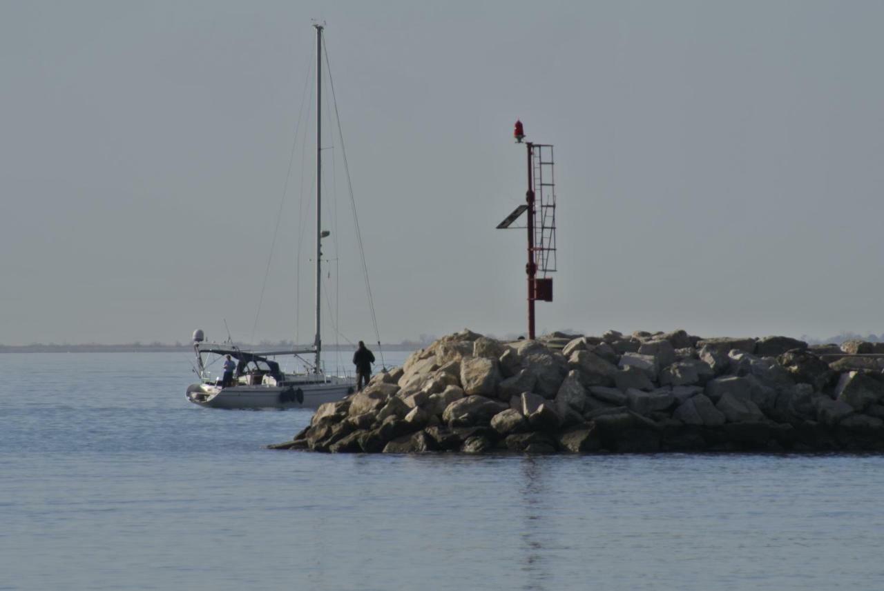 70 sq m Apartment at Saint Martin's Harbour Mali Lošinj Extérieur photo