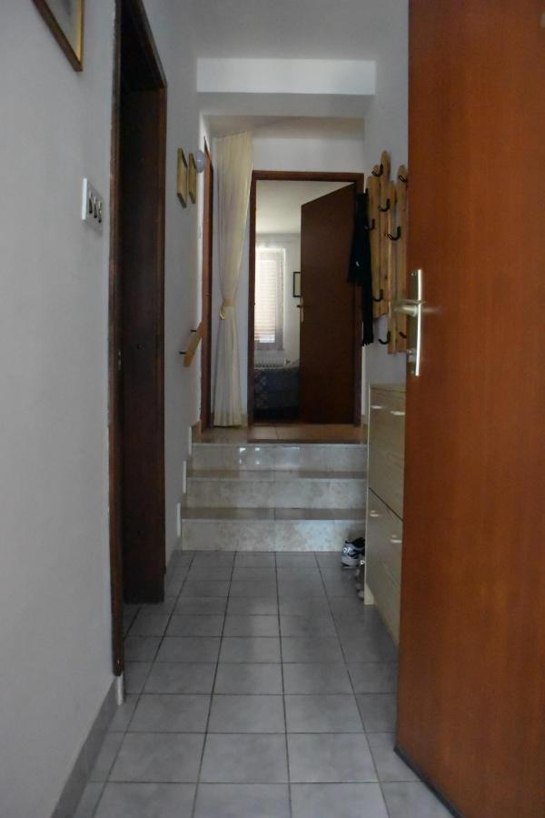 70 sq m Apartment at Saint Martin's Harbour Mali Lošinj Chambre photo