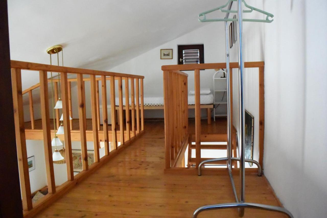 70 sq m Apartment at Saint Martin's Harbour Mali Lošinj Chambre photo