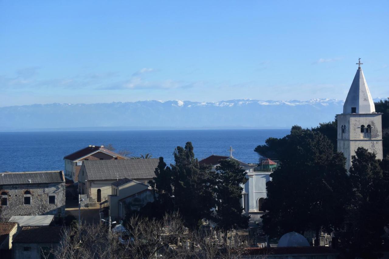 70 sq m Apartment at Saint Martin's Harbour Mali Lošinj Chambre photo