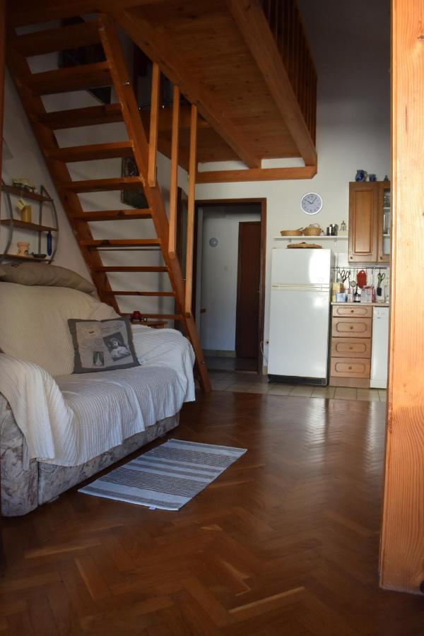 70 sq m Apartment at Saint Martin's Harbour Mali Lošinj Chambre photo
